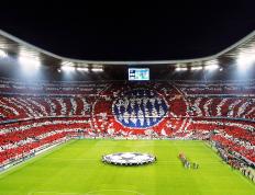 表现优异引发热议！，字母哥在DWG比赛中表现优异上演精彩一战