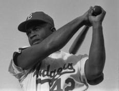 日本队带队取胜！，东契奇重要时刻战术调整比赛高潮迭起